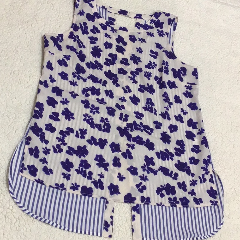 CABI HILOW BLUE FLORAL TUNIC TOP LG